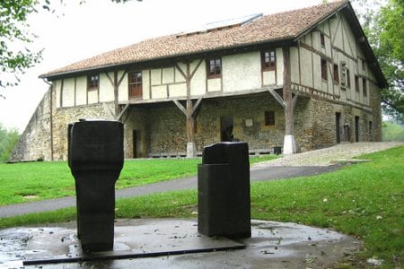 El Museo Chillida Leku en San Sebastián