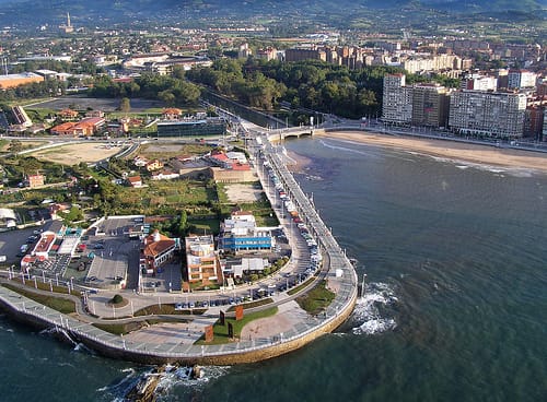 Desembocadura del rio Piles