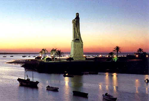 Huelva, Monumento a los Descubrimientos