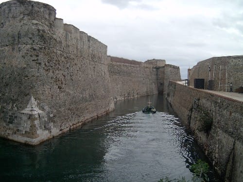 Foso de San Felipe