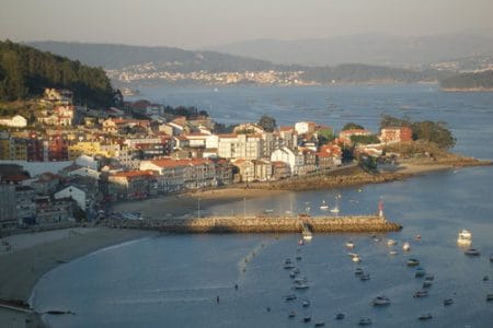 Galicia, de las camelias al cocido gallego