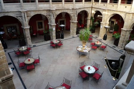 Hotel Izán Trujillo, alojamiento en Cáceres