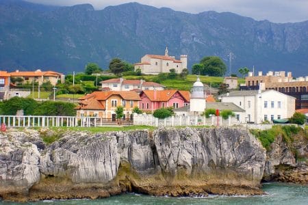 La preciosa villa de Llanes, en Asturias