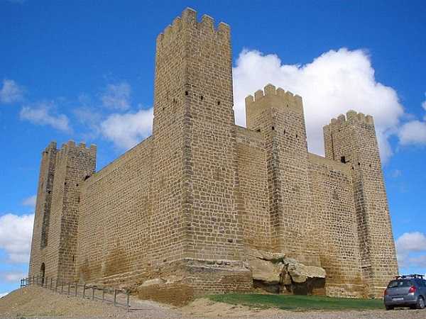 Castillo de Sadaba