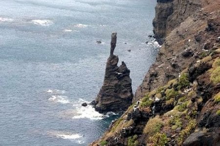El Roque Partido o Dedo de Dios en Canarias