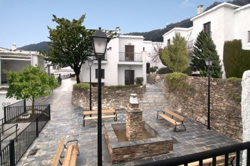 Villa Turística de Bubión II. Bubión (Granada)