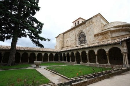 Iglesias románicas en Estella, Navarra