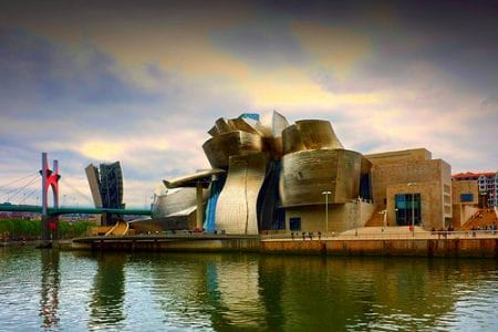 El Museo Guggenheim, cita con la cultura en Bilbao