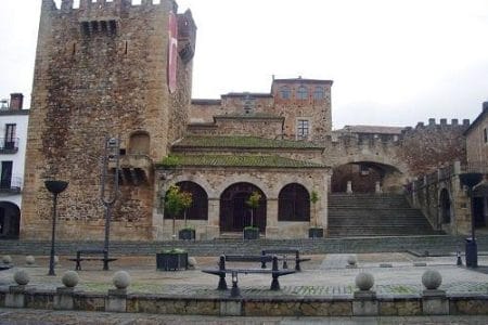 Por los pueblos y ciudades de Extremadura