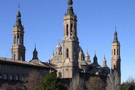 Horarios y precios para visitar la Basílica del Pilar