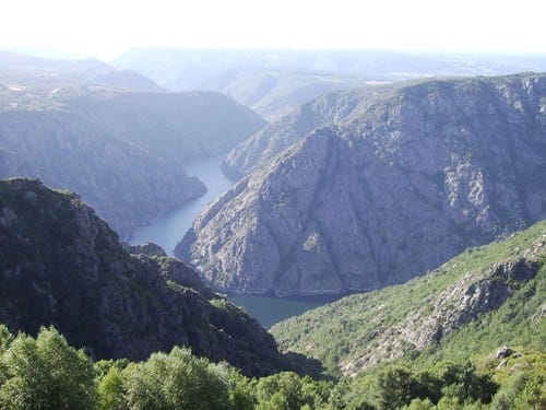 Cañones del Sil a su paso por Orense