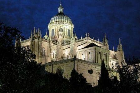 Hoteles céntricos en Salamanca para Semana Santa