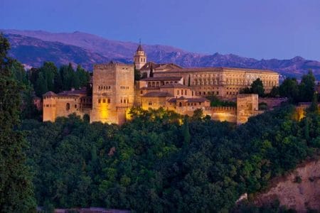 Visita guiada por la Alhambra, los Palacios Nazaries y Generalife